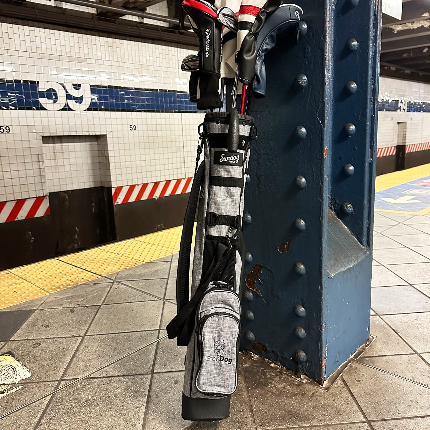 “Loma” Golf Bag